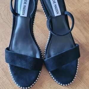 7.5 Black Suede Steve Madden Black Women's Sandals